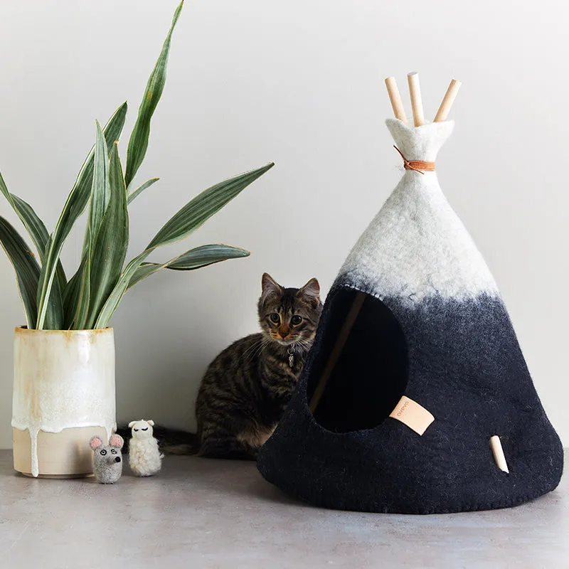 Felted Wool Pet Tipi