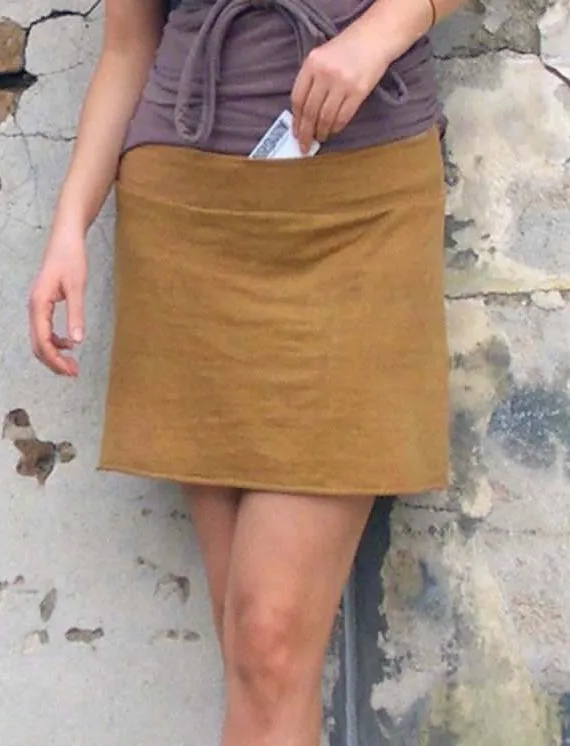 Secret Pocket Simplicity Mini Skirt